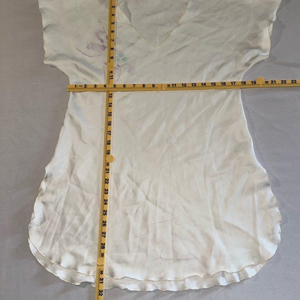 Miss Elaine • Vintage Silky Satin Nightgown High-Low Side Slits Flowers Petite - Picture 9 of 9